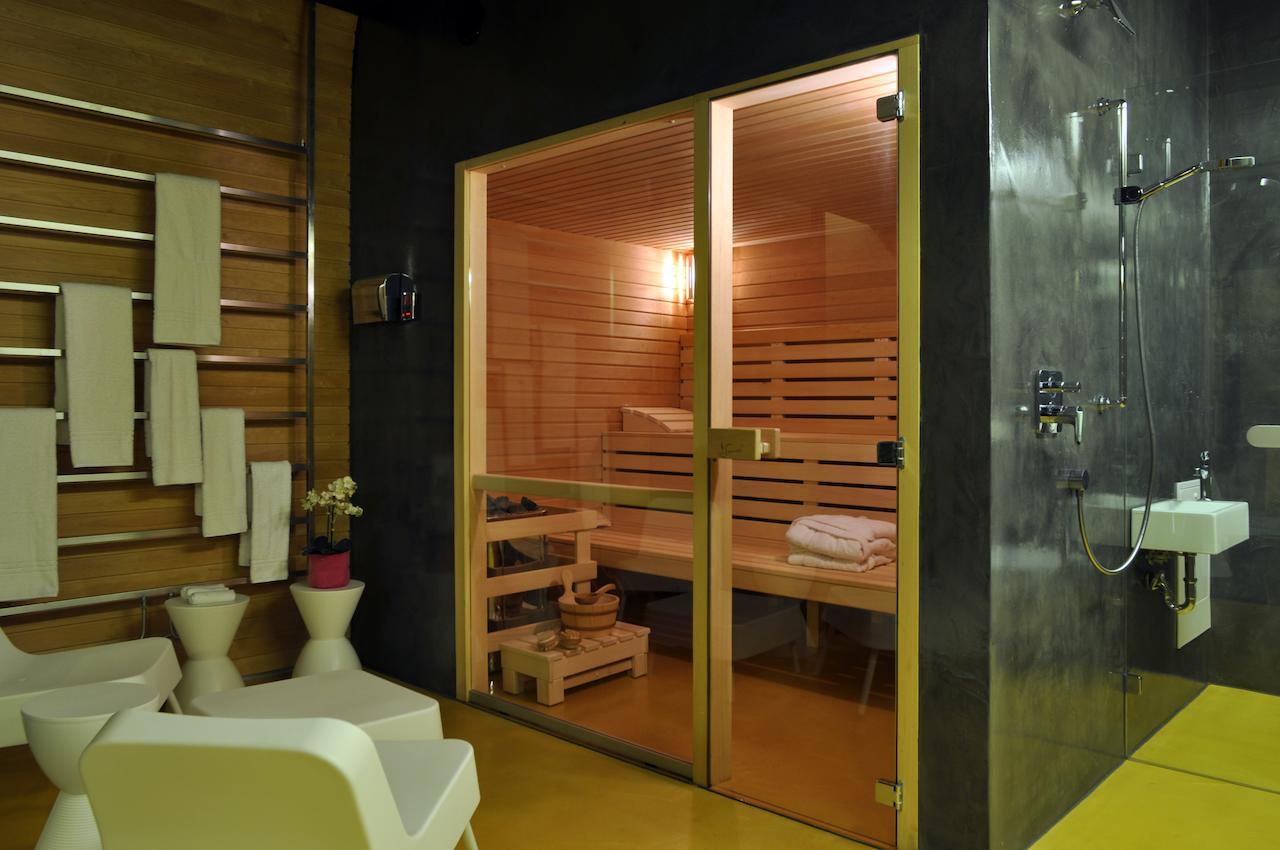 Hotel Kokorin Екстер'єр фото