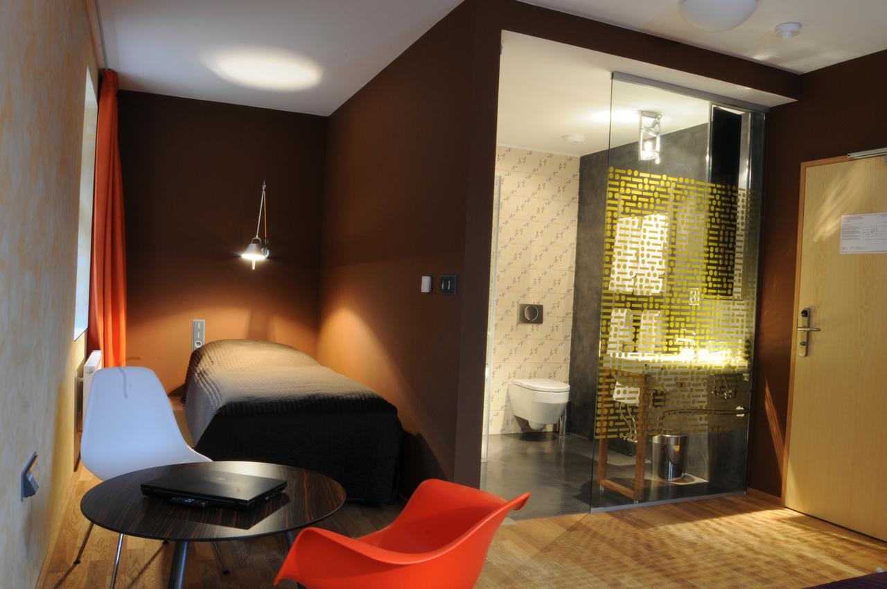 Hotel Kokorin Екстер'єр фото