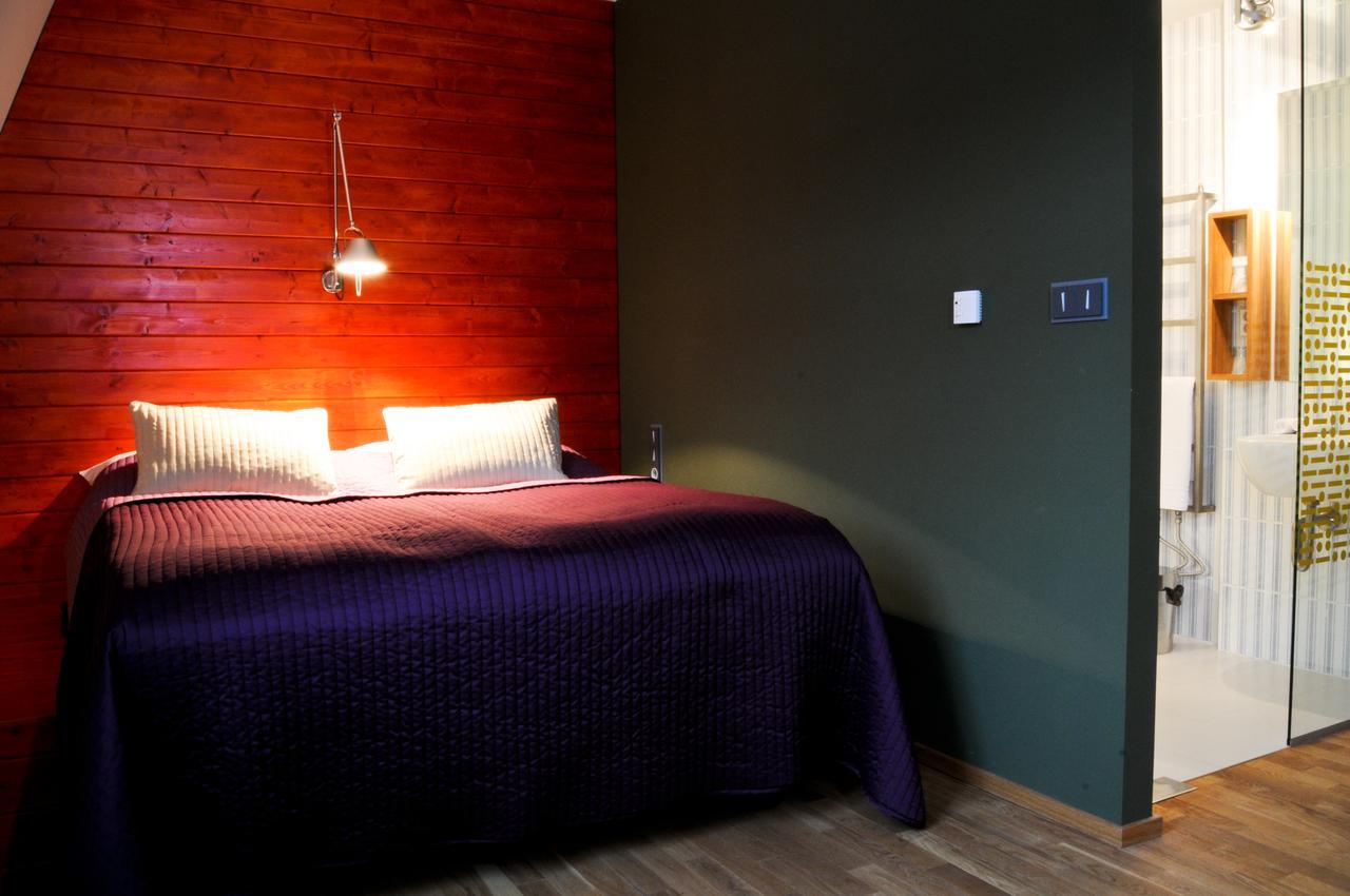 Hotel Kokorin Екстер'єр фото