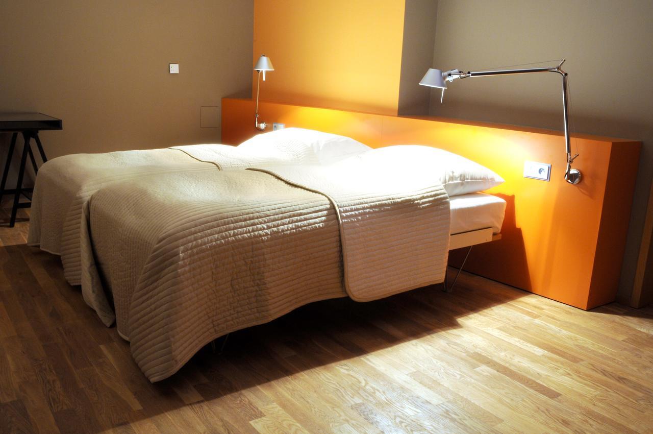 Hotel Kokorin Екстер'єр фото